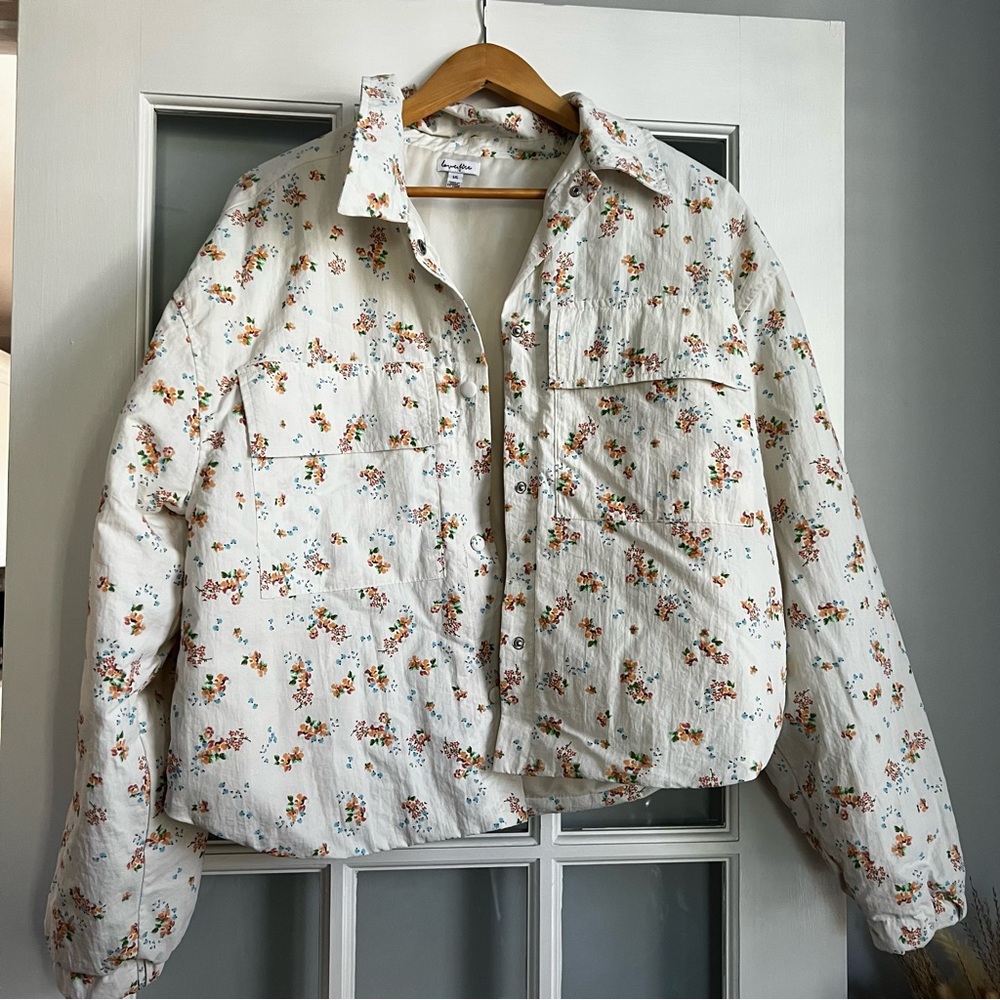 Love Fire Cropped Jacket Floral Cottagecore Paisley Pockets Snap Closure
